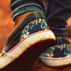 What is child grooming? Here are the six steps a predator takes What is child grooming?
